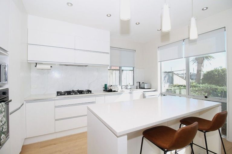 Photo of property in 55 Killarney Drive, Flat Bush, Auckland, 2019