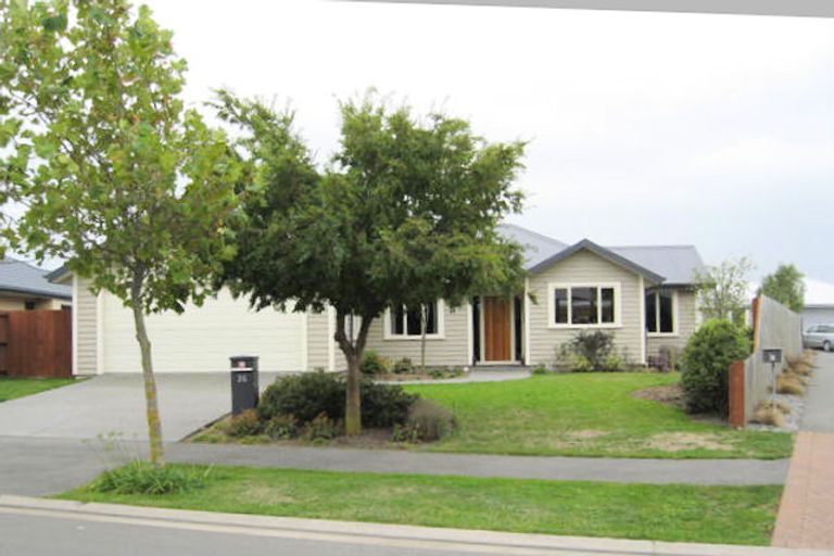 Photo of property in 36 Othello Drive, Rolleston, 7614