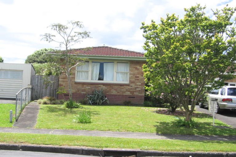 Photo of property in 6a Hooker Place, Papatoetoe, Auckland, 2025