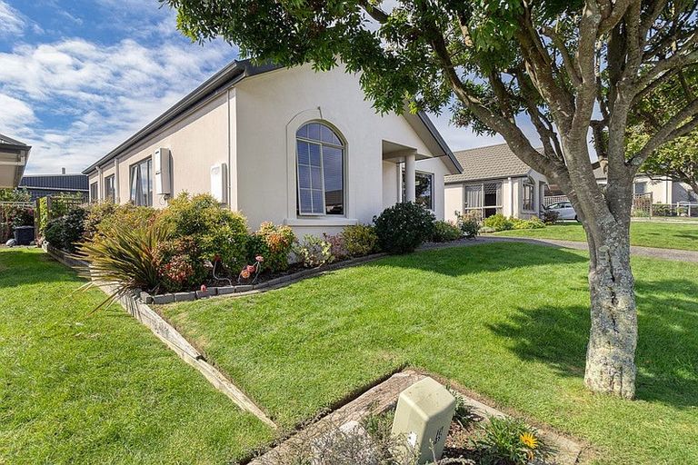 Photo of property in 285unit Vaughan Road, Owhata, Rotorua, 3010
