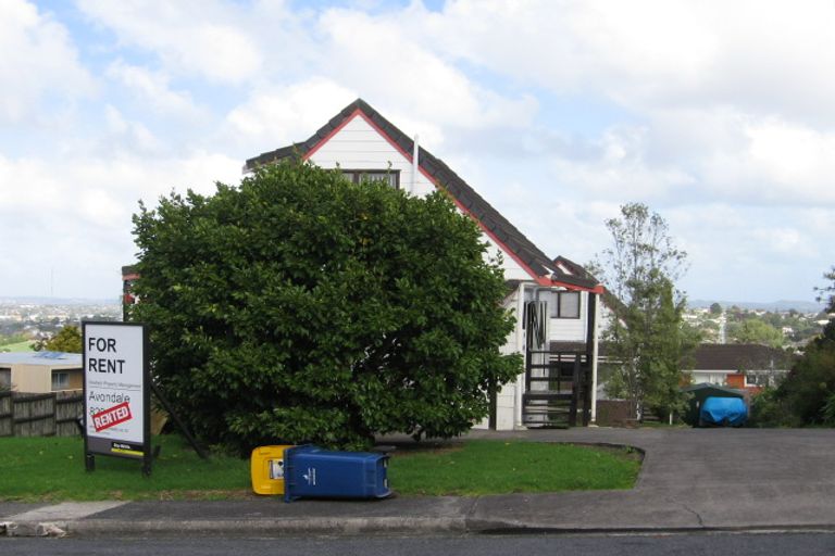 Photo of property in 36 Cyclarama Crescent, Massey, Auckland, 0614