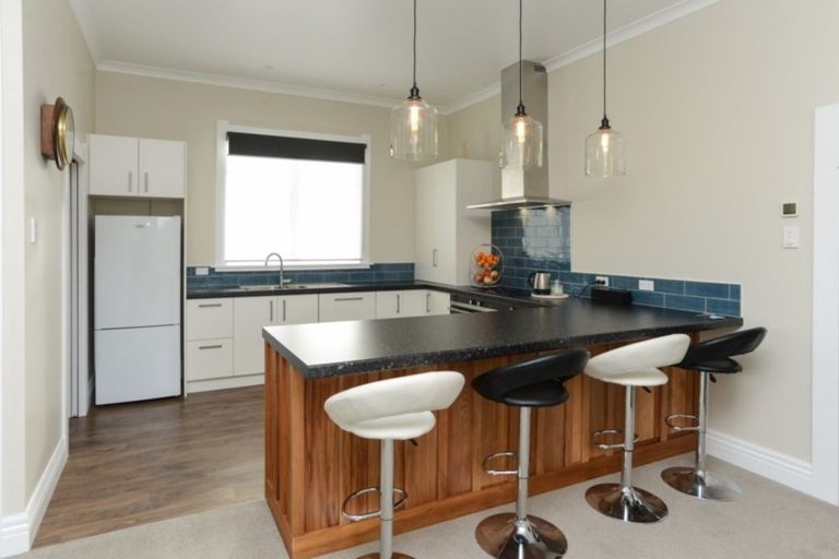 Photo of property in 15 Saint Marys Road, Waipukurau, 4200