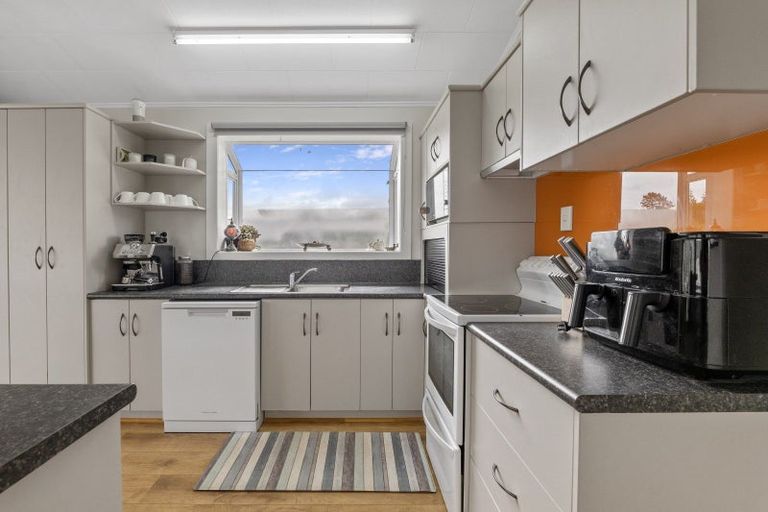 Photo of property in 186 Regan Street, Stratford, 4332