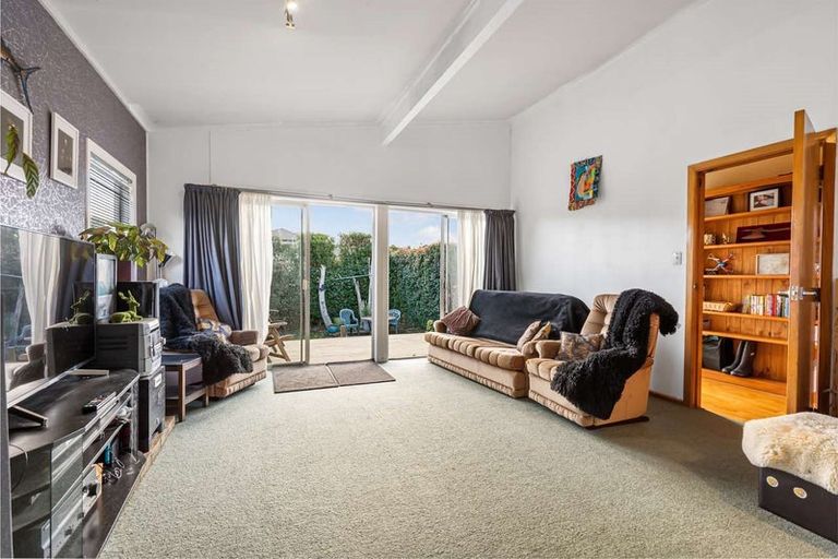 Photo of property in 19 Wanaka Place, Pakuranga Heights, Auckland, 2010