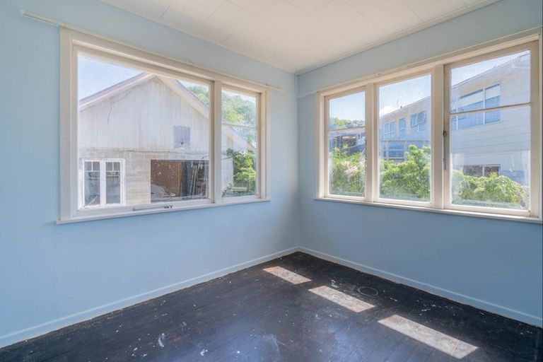 Photo of property in 60 Te Kupe Road, Paraparaumu Beach, Paraparaumu, 5032