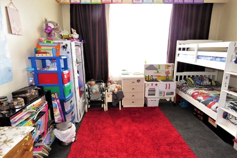 Photo of property in 121 Romilly Street, Westport, 7825