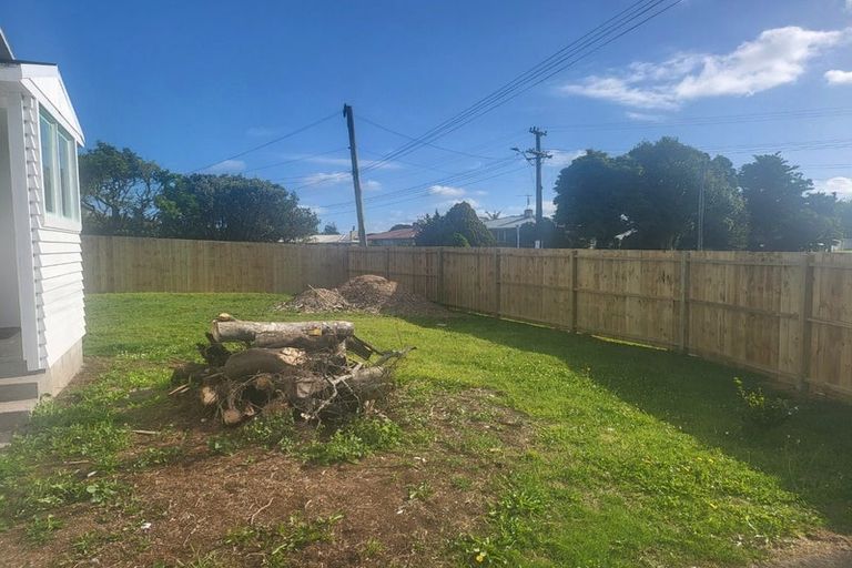 Photo of property in 10 William Avenue, Manurewa, Auckland, 2102
