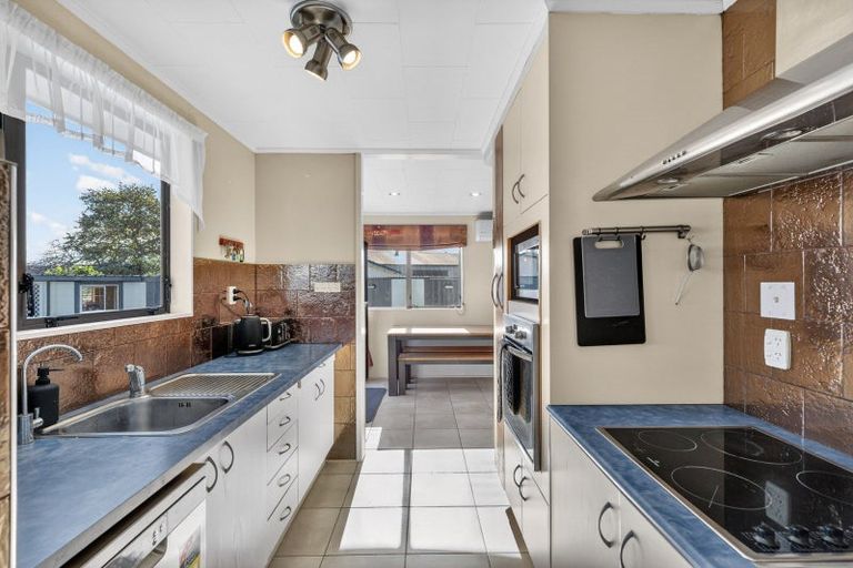 Photo of property in 46 Claremont Avenue, Paeroa, 3600