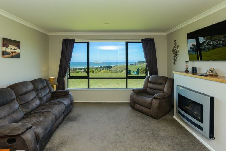 Photo of property in 1993 Waimarama Road, Waimarama, Havelock North, 4294