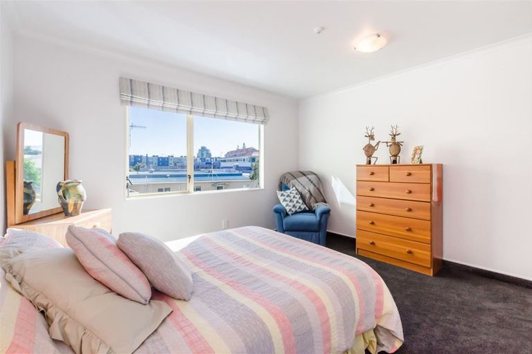 Photo of property in Ocean Apartments, 9/44 Marine Parade, Paraparaumu Beach, Paraparaumu, 5032