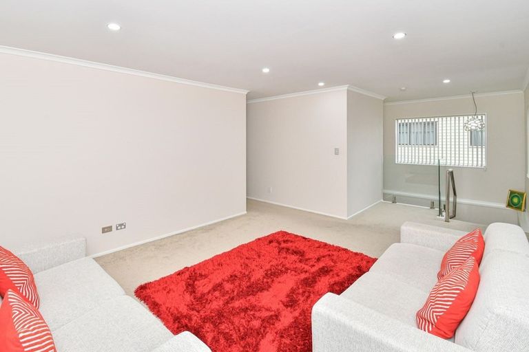 Photo of property in 27b Gifford Road, Papatoetoe, Auckland, 2025