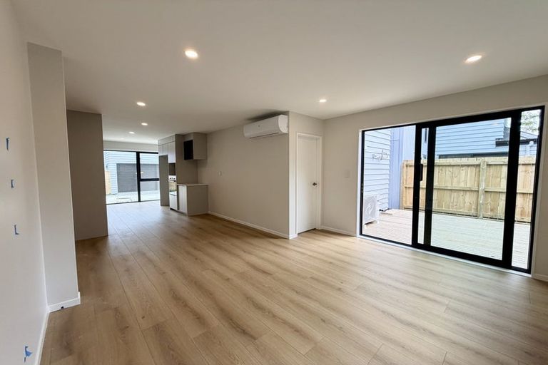 Photo of property in 42b Westgate Drive, Westgate, Auckland, 0614