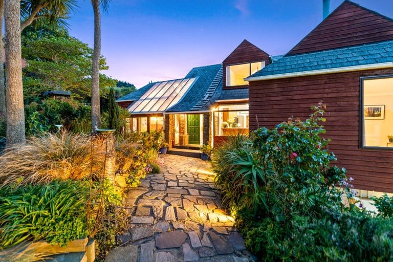 Photo of property in 24 Gorman Street, Macandrew Bay, Dunedin, 9014