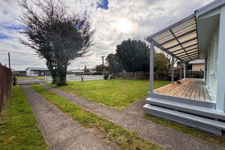 Photo of property in 1 Abercorn Place, Tokoroa, 3420