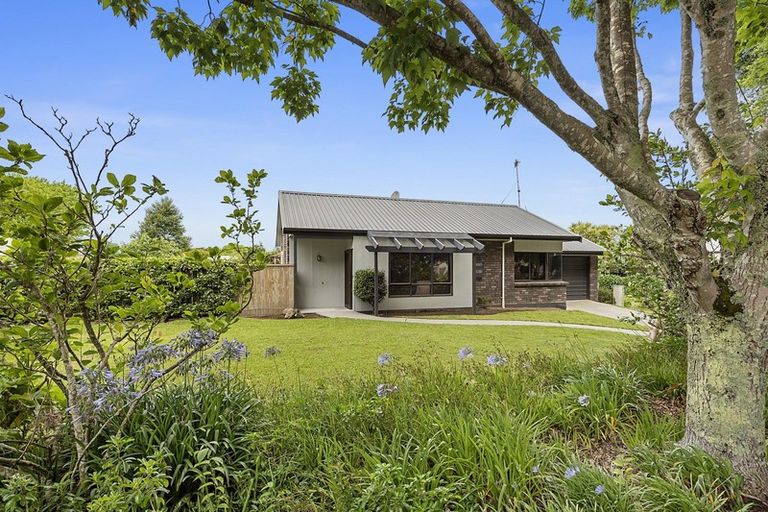 Photo of property in 8 Olwyn Green, Dinsdale, Hamilton, 3204