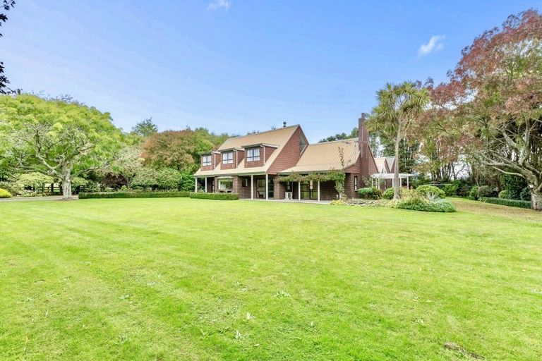 Photo of property in 962 State Highway 1 South, Manakau, Levin, 5573