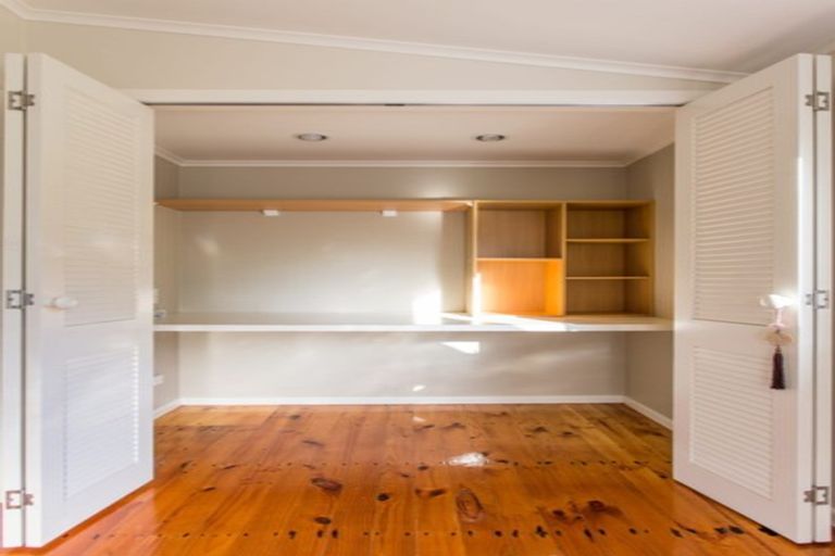 Photo of property in 16 Croydon Road, New Lynn, Auckland, 0600