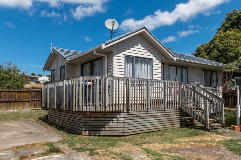 Photo of property in 45 Borich Road, Sunnyvale, Auckland, 0612