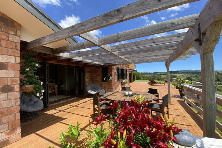 Photo of property in 1489 Weranui Road, Wainui, Silverdale, 0994