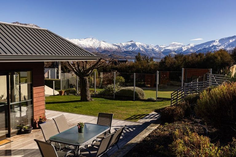 Photo of property in 98 Hunter Crescent, Wanaka, 9305