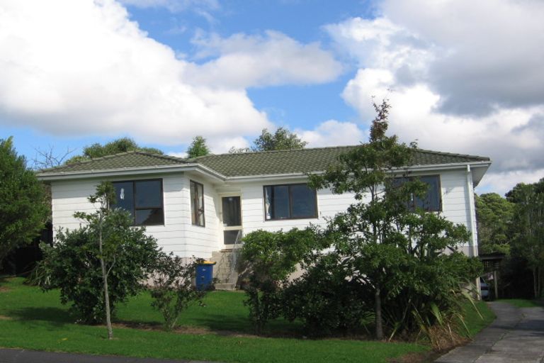 Photo of property in 124 Solar Road, Glen Eden, Auckland, 0602