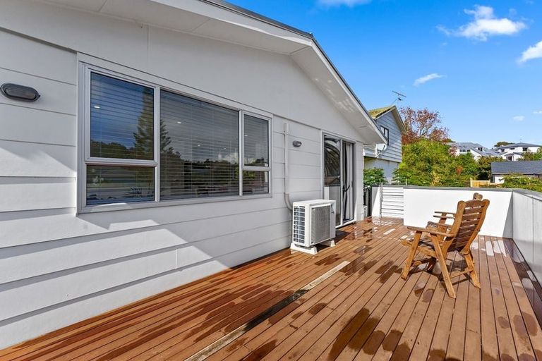 Photo of property in 662 Beach Road, Browns Bay, Auckland, 0630