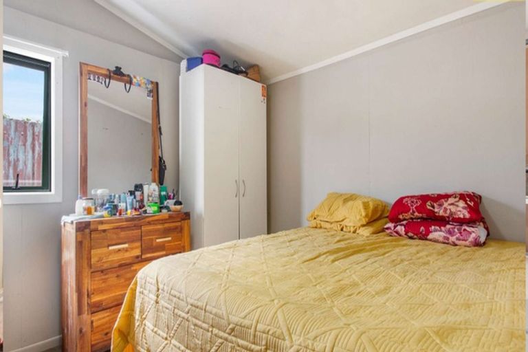 Photo of property in 61 Heybridge Street, Manurewa, Auckland, 2102