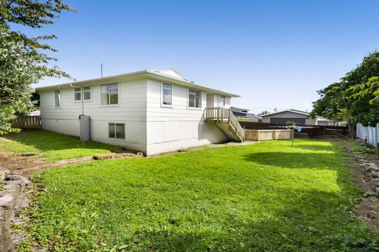 Photo of property in 4 Titoki Place, Inglewood, 4330