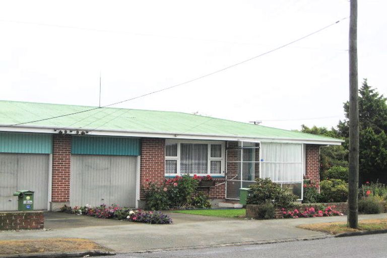 Photo of property in 183 Gayhurst Road, Dallington, Christchurch, 8061