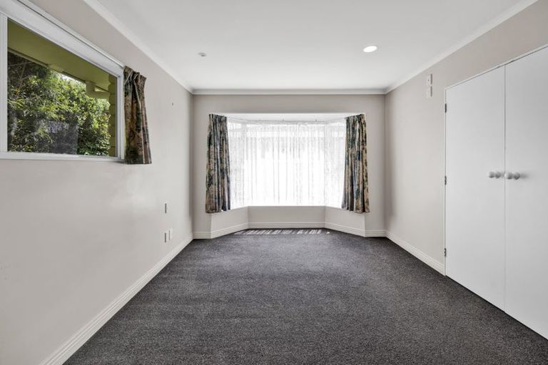 Photo of property in 9a Miro Street, Merrilands, New Plymouth, 4312