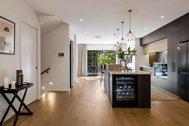 Photo of property in 15 Lakewood Lane, Cambridge, 3434