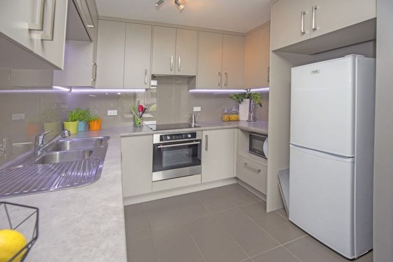 Photo of property in 11/3 Erewhon Place, Birkdale, Auckland, 0626