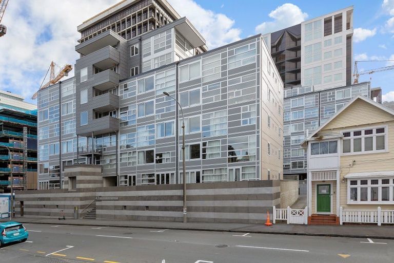 Photo of property in St Pauls Apartments, 70/43u Mulgrave Street, Thorndon, Wellington, 6011