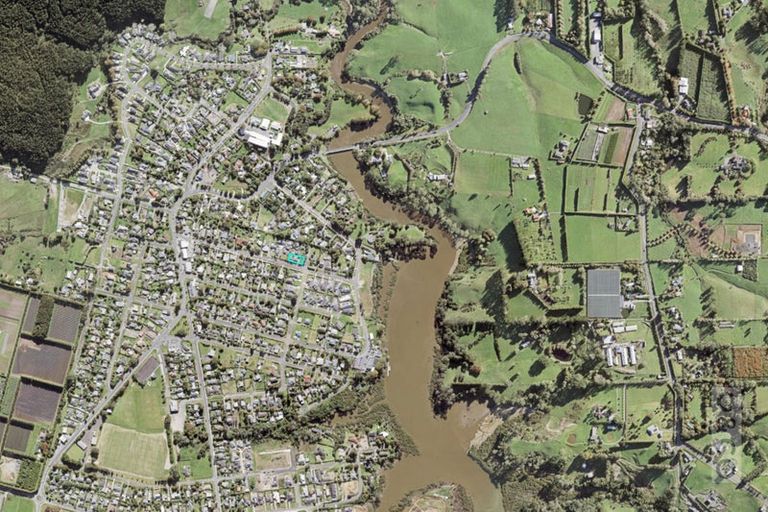 Photo of property in 33 Maude Street, Riverhead, 0820