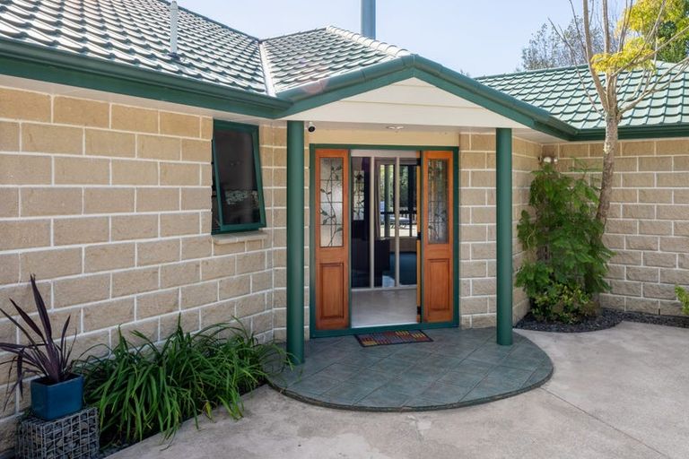 Photo of property in 65 Aston Road, Waikanae, 5391