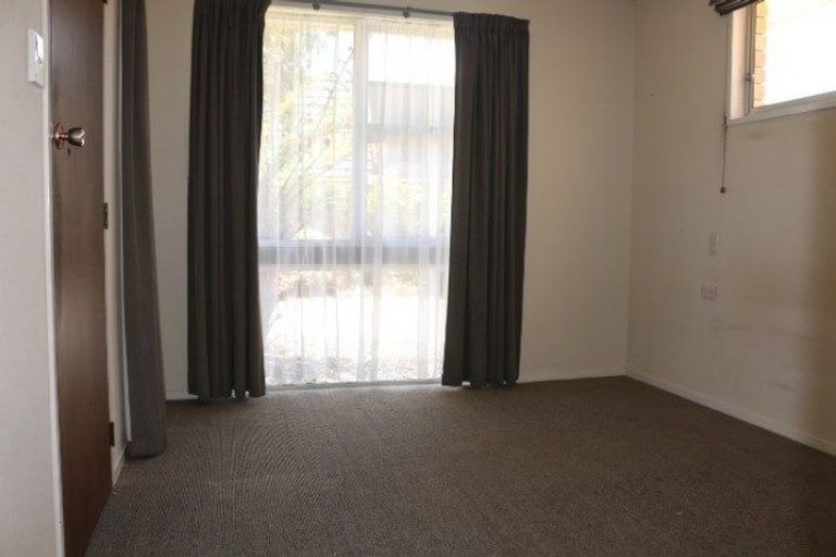 Photo of property in 9 Brightwater Terrace, Terrace End, Palmerston North, 4410