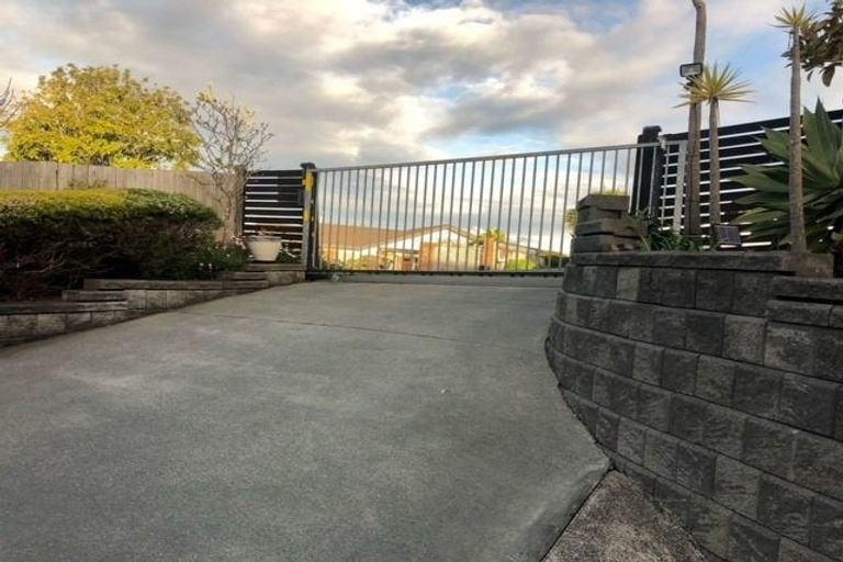 Photo of property in 74 Fitzwilliam Drive, Torbay, Auckland, 0630