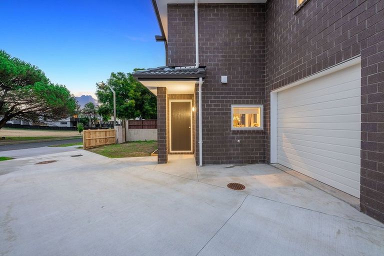 Photo of property in 4c Bosun Place, Te Atatu Peninsula, Auckland, 0610