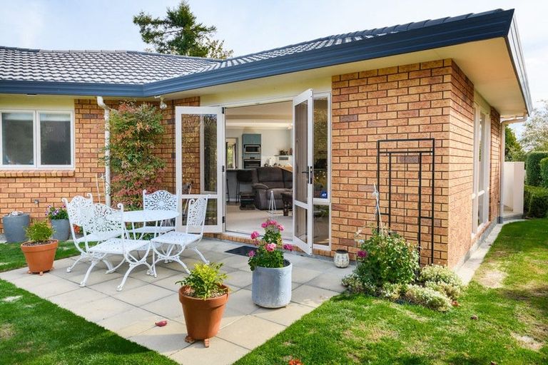 Photo of property in 17 Suffolk Crescent, Feilding, 4702
