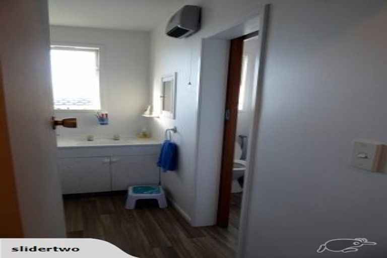 Photo of property in 9a Jade Place, Parklands, Christchurch, 8083