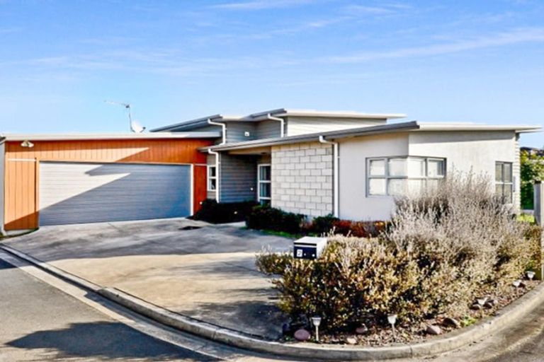 Photo of property in 2 Shaun Lane, Huntington, Hamilton, 3210