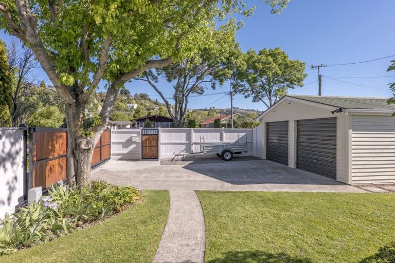 Photo of property in 173 Centaurus Road, Saint Martins, Christchurch, 8022