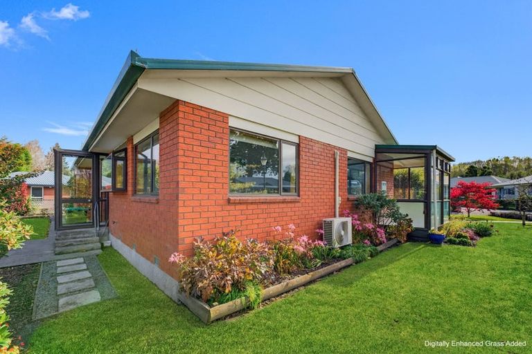 Photo of property in 47 Mckenzie Street, Geraldine, 7930