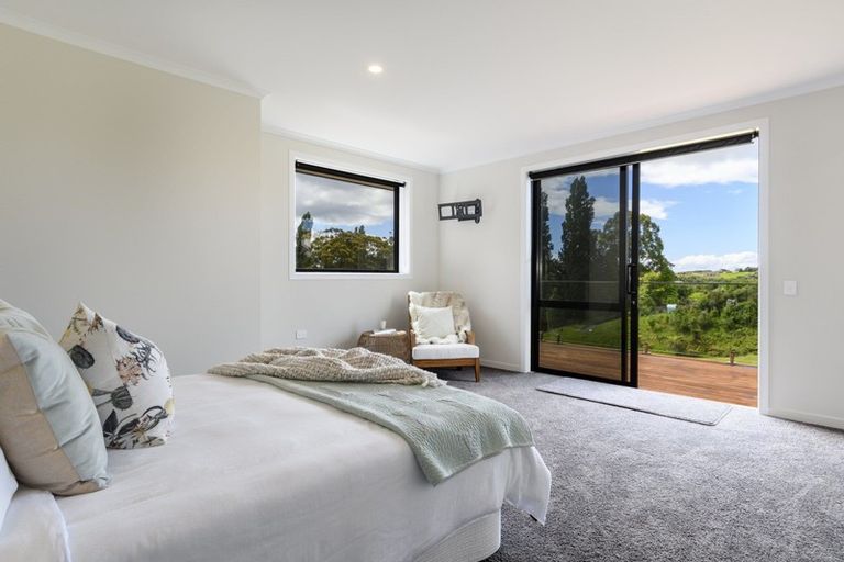 Photo of property in 43r Oceana Drive, Welcome Bay, Tauranga, 3175