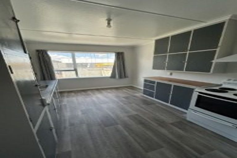 Photo of property in 44 Cambridge Street, Levin, 5510