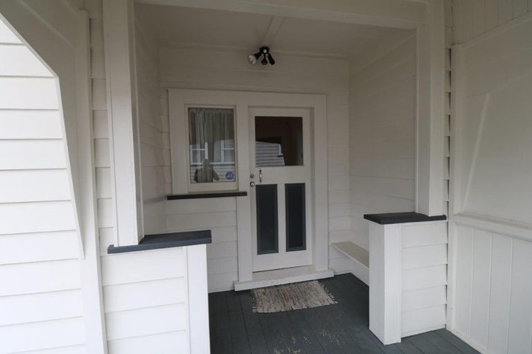 Photo of property in 10 Grey Street, Regent, Whangarei, 0112