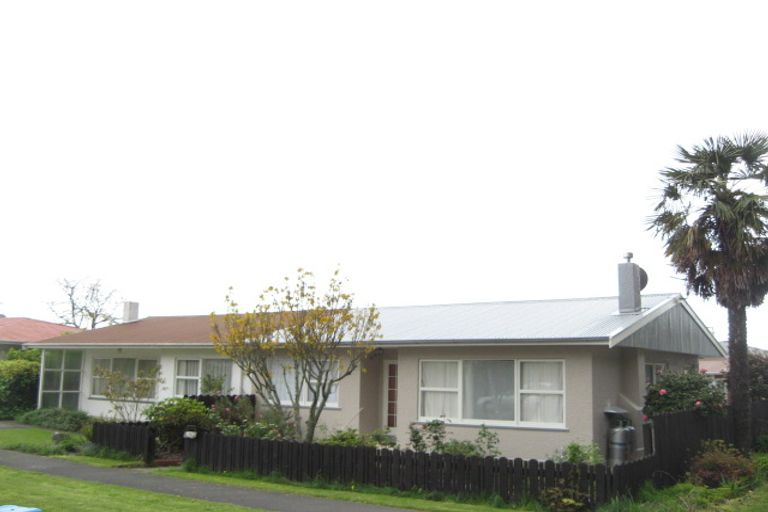 Photo of property in 2/109 Halifax Street, The Wood, Nelson, 7010