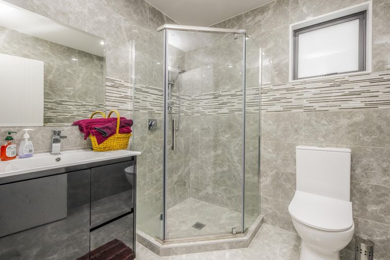 Photo of property in 50a Shirley Avenue, Papakura, 2110