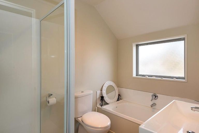 Photo of property in 72b Champion Street, Edgeware, Christchurch, 8013