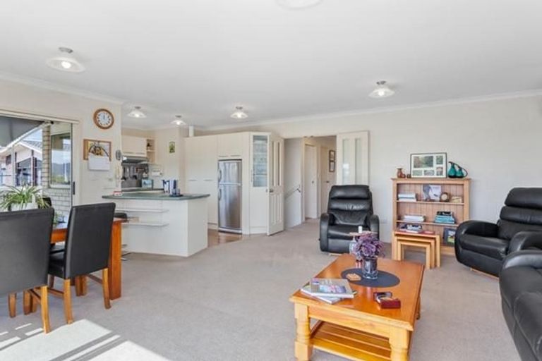 Photo of property in 35 Hikurangi Street, Whakatane, 3120